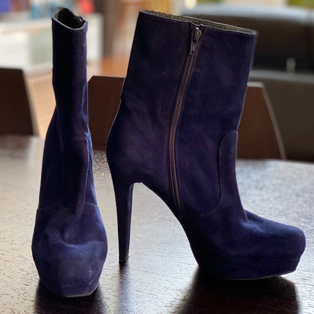 Stuart Weitzman Blue Suede Platform Ankle Boots